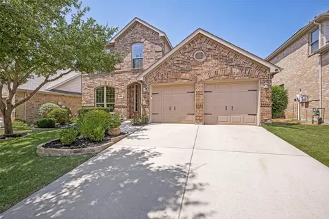 1133 Dayton Dr, Lantana, TX 76226