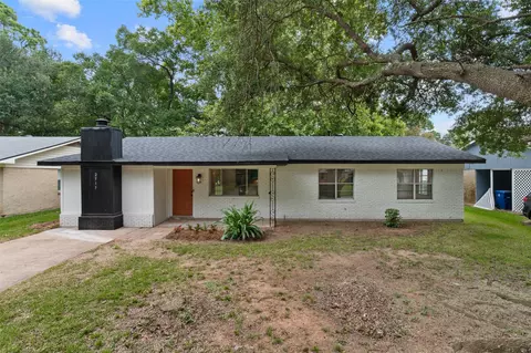 2517 Captain Sawyer Dr, Shreveport, LA 71104