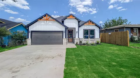2825 S Grove St, Fort Worth, TX 76104