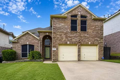 5016 Coral Creek Dr, Fort Worth, TX 76135