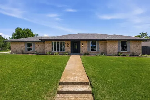 3920 Felisa Pl, Fort Worth, TX 76133