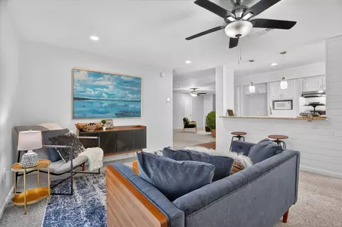 404 NW Wintercrest Rd, Burleson, TX 76028