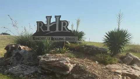 415 Rolling Hills Blvd, Alvord, TX 76225