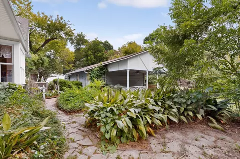 Exterior - 604 Johnson St, Terrell, TX 75160 photo 8 of 14