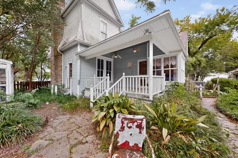 Exterior - 604 Johnson St, Terrell, TX 75160 photo 5 of 14