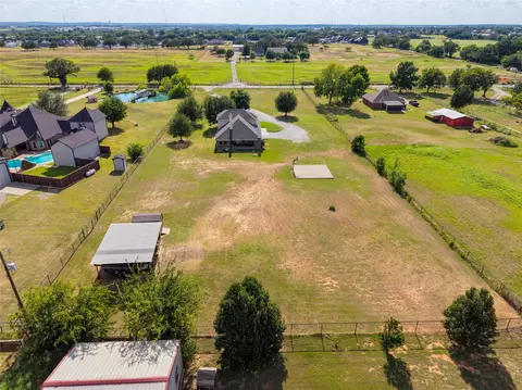 View/Area - 1389 Thomas Rd, Springtown, TX 76082 photo 5 of 9