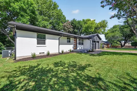 425 N Hamilton St, Farmersville, TX 75442