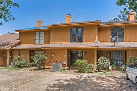3216 Eastwood Dr, Shreveport, LA 71105