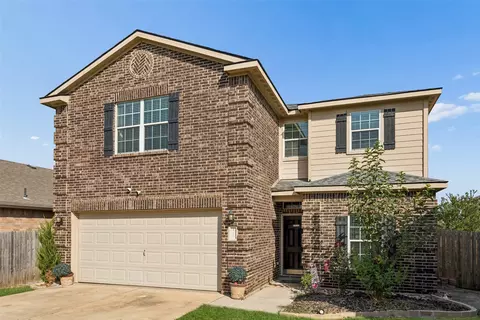 4709 Cedar Springs Dr, Fort Worth, TX 76179