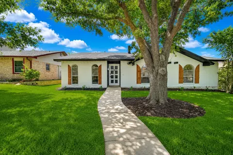 2032 Ash Hill Rd, Carrollton, TX 75007