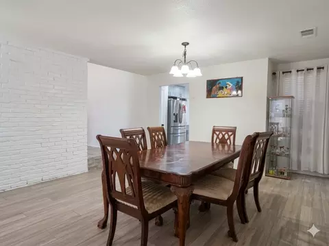 Dining - 936 E Berkeley Dr, Richardson, TX 75081 photo 2 of 2