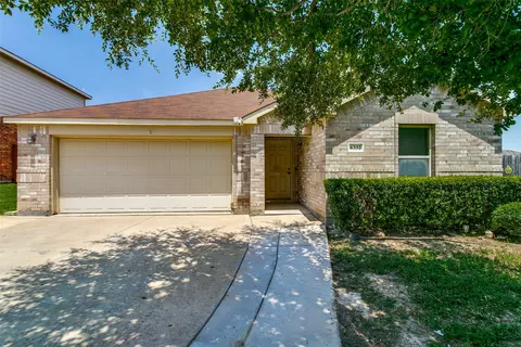 6332 Maritime St, Fort Worth, TX 76179