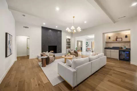 7606 Dunoon Ave, Dallas, TX 75248