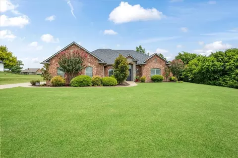 146 Derby Dr, Van Alstyne, TX 75495