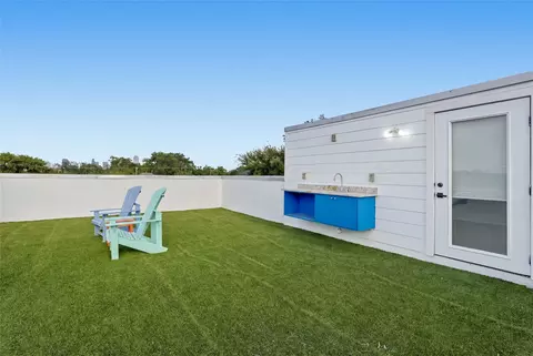 1808 Shaw St, Dallas, TX 75212