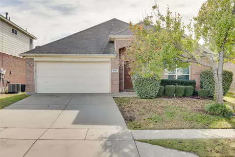 10028 Voss Ave, Fort Worth, TX 76244
