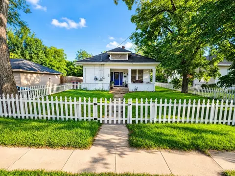 1340 Pine Blf, Paris, TX 75460