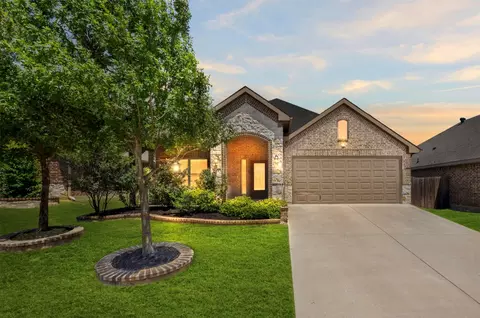 224 Carson Dr, Waxahachie, TX 75167