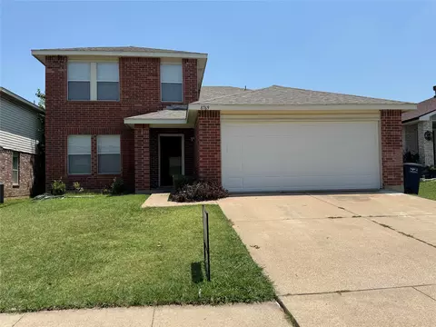8769 Polo Dr, Fort Worth, TX 76123