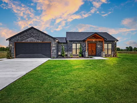 1116 Davis Ranch Rd, Corsicana, TX 75110
