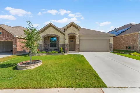 2520 Goodrich Rd, Fort Worth, TX 76179