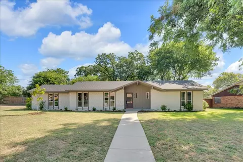 619 Green Castle Dr, Dallas, TX 75232