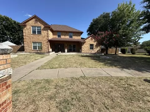 104 Dovehill Cir, Red Oak, TX 75154