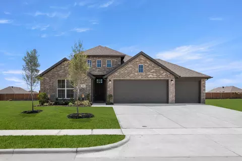 2216 Castle Rock Ln, Weatherford, TX 76087
