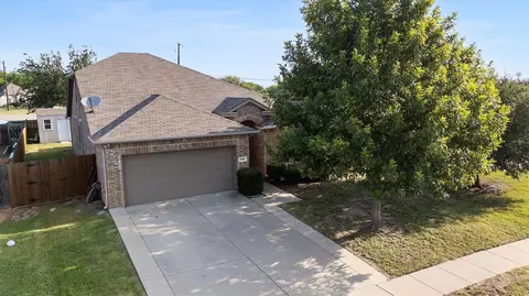 502 Fountain View Ln, Nevada, TX 75173