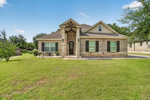 6403 Westover Dr, Granbury, TX 76049