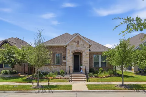 4772 Kings Garden Pkwy, Arlington, TX 76005