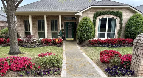 1116 Oak Garden Cir, Tyler, TX 75703