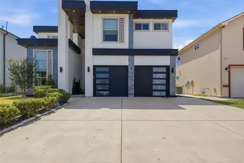 1325 Gibralter St, Plano, TX 75074