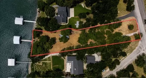 260 El Lago, Chico, TX 76431