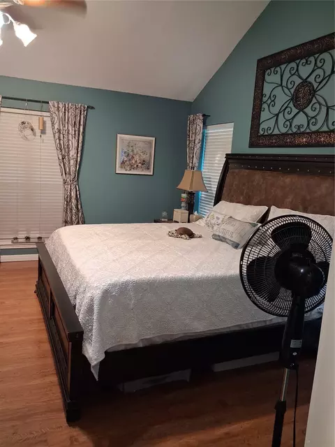 Bedroom - 3600 Fox Ridge Rd, Lorena, TX 76655 photo 2 of 4