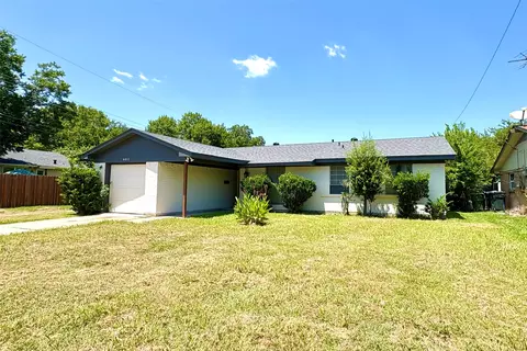 601 Carpenter Dr, Garland, TX 75040