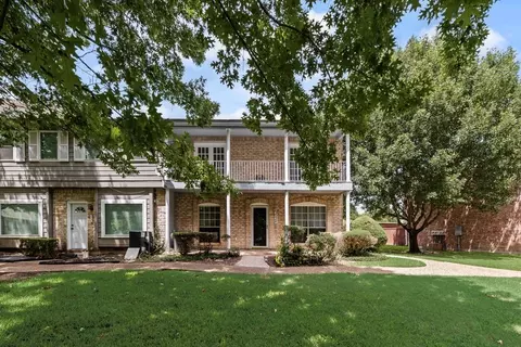 624 Trailwood Ct, Garland, TX 75043