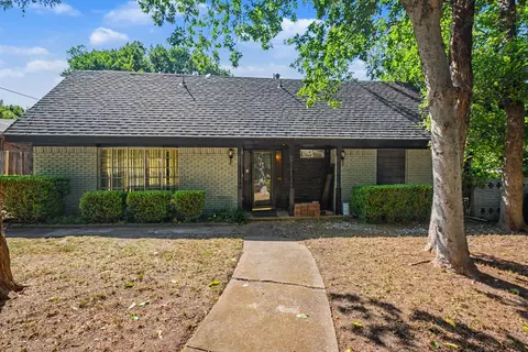 6431 Rock Canyon Trl, Dallas, TX 75232
