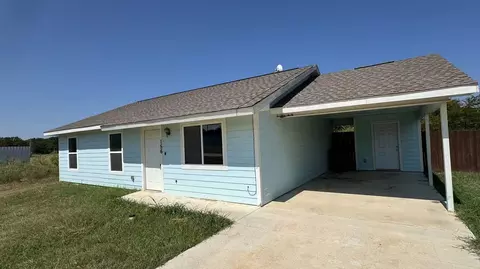 156 Bridlewood Ln, Runaway Bay, TX 76426