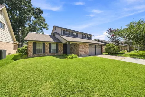 12319 Monticeto Ln, Meadows Place, TX 77477