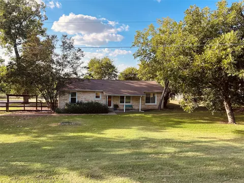 15180 Old China Spring Rd, China Spring, TX 76633