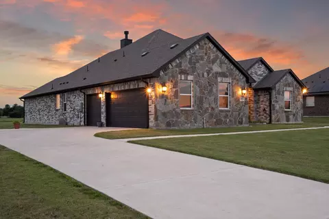 123 Cedar Elm Ln, Nevada, TX 75173