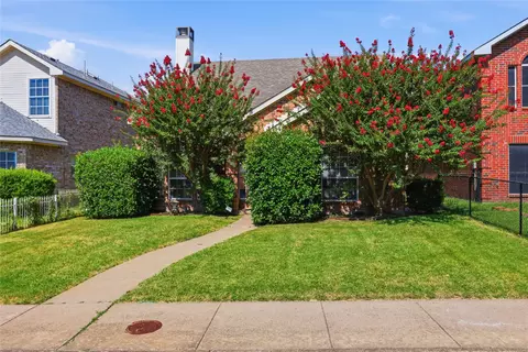 2843 Meadow Way Ln, Dallas, TX 75228