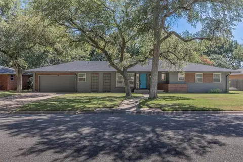 633 N Mckown Ave, Sherman, TX 75092