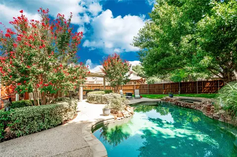 5900 Lavon Dr, Flower Mound, TX 75028