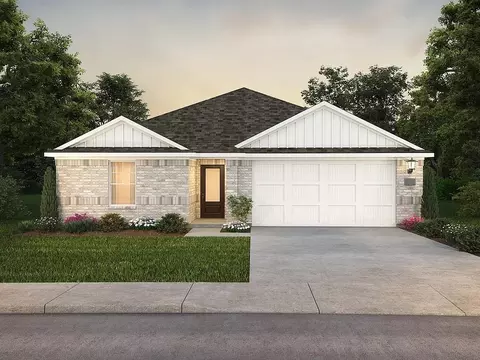 205 Teton St, Greenville, TX 75402