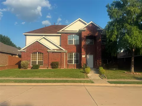 1217 Mcmahan Dr, Lewisville, TX 75077