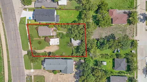 3463 Bernal Dr, Dallas, TX 75212