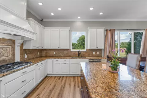 Kitchen - 274 Cattail Trl, Benton, LA 71006 photo 5 of 5