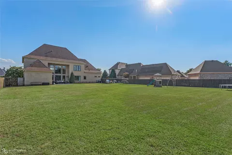 Exterior - 274 Cattail Trl, Benton, LA 71006 photo 4 of 5